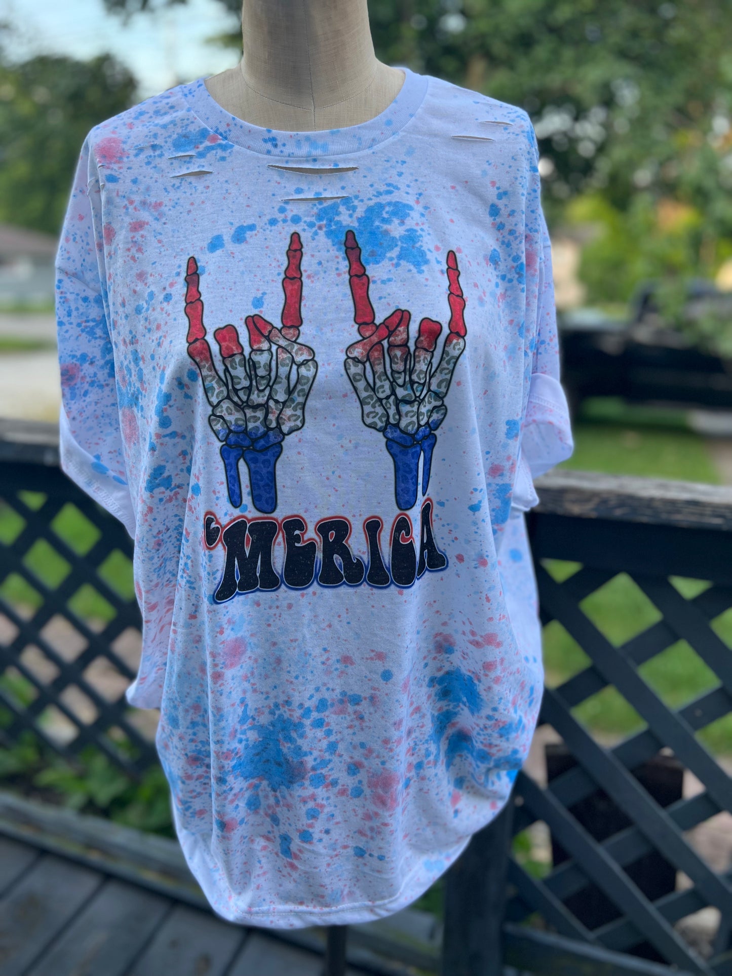 Tee