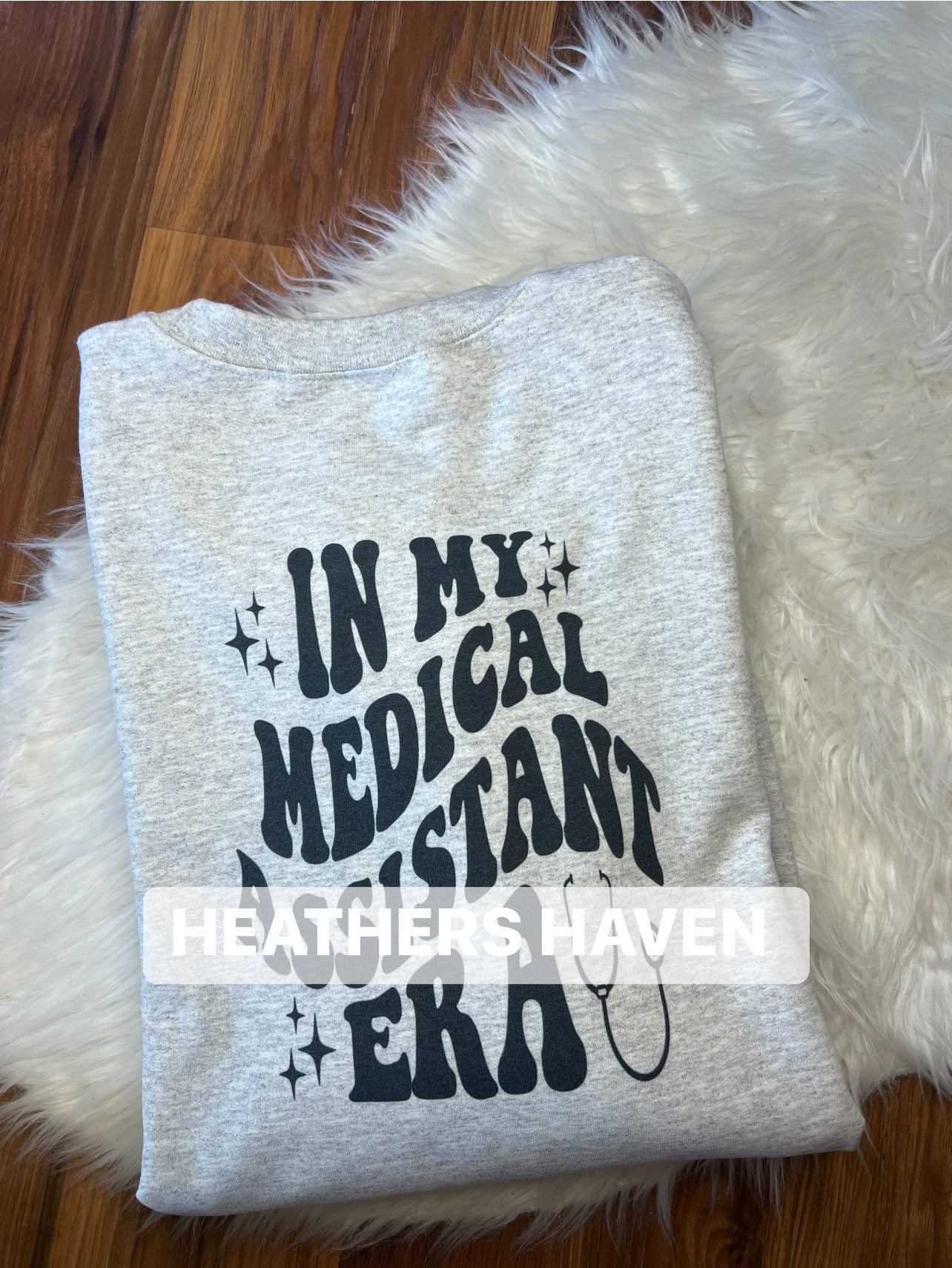 Med crewneck