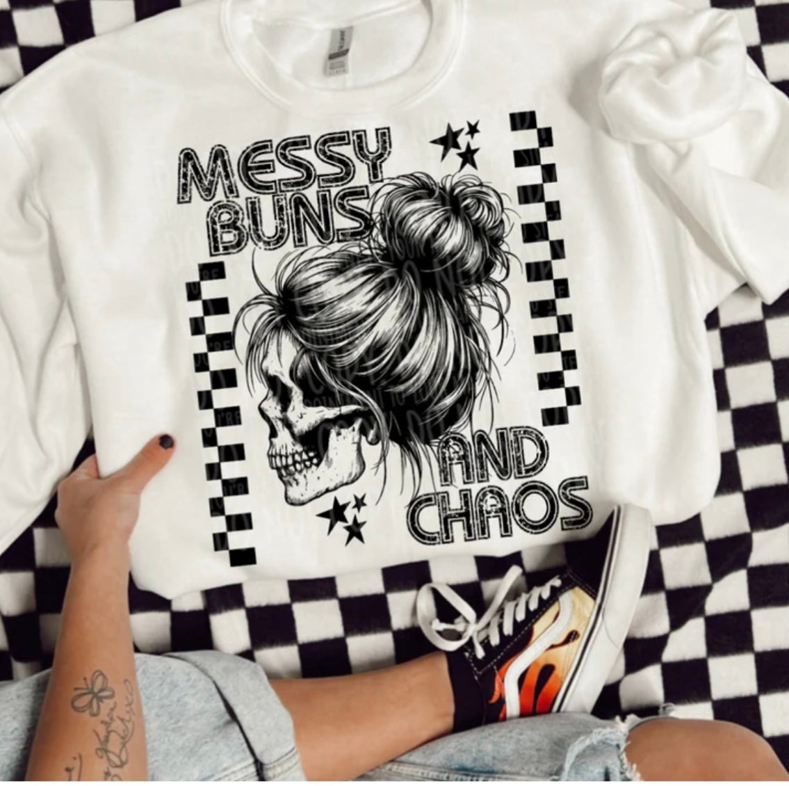 Messy crewneck