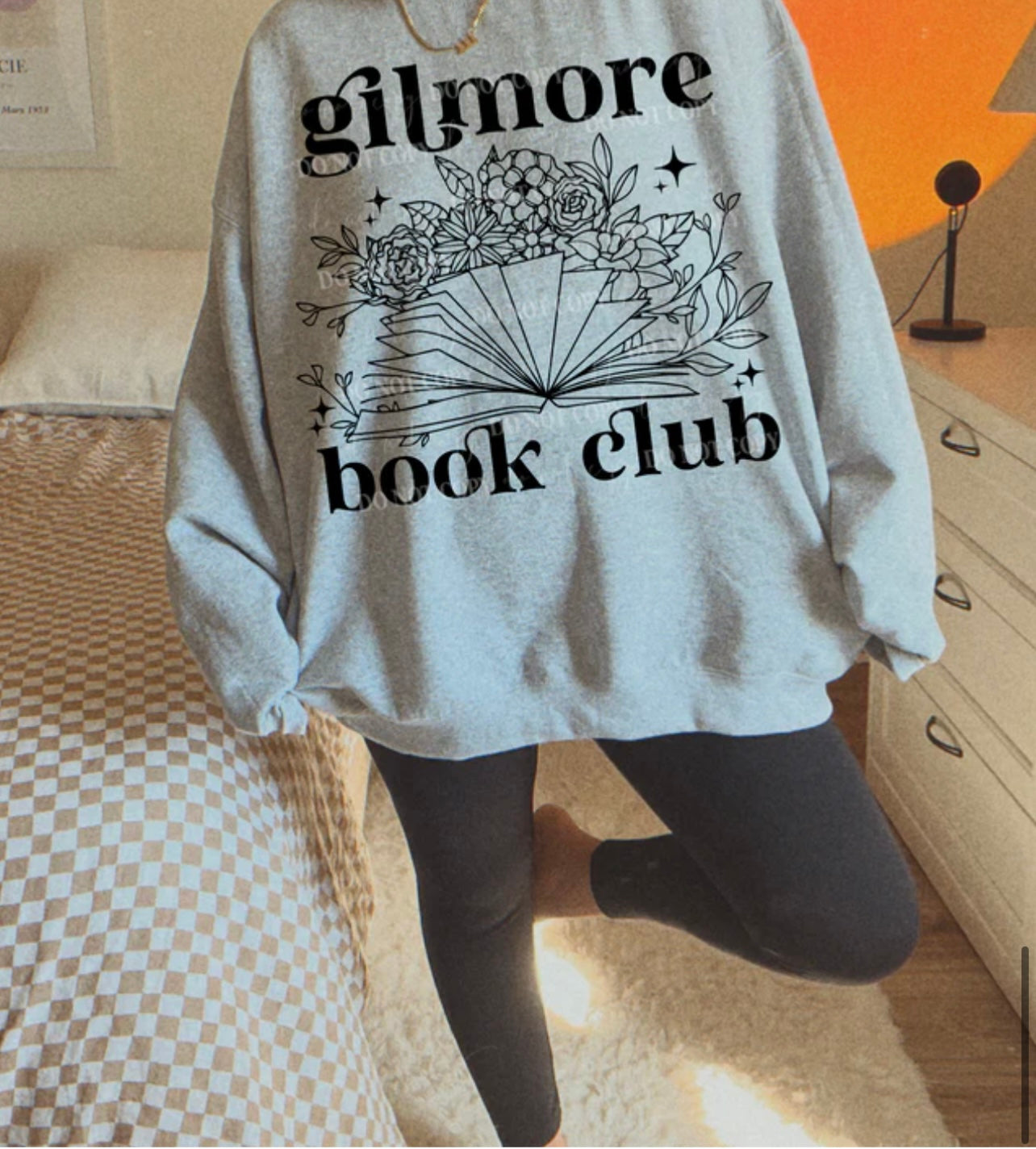 Books crewneck