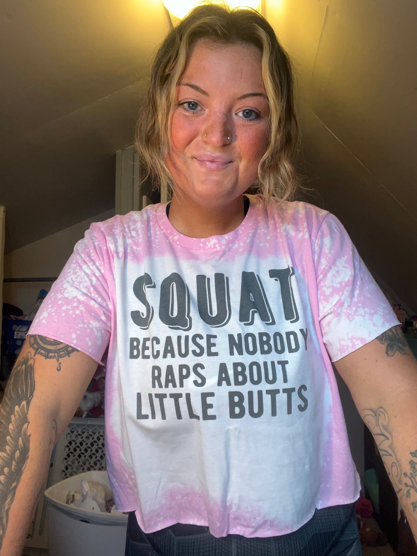 Squat tee